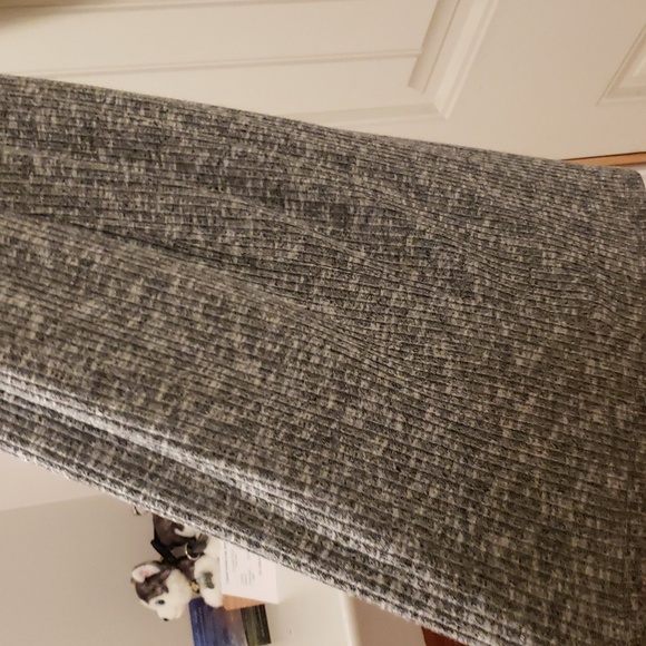 Perfect condition gray small Express knit dress - Picture 9 of 9